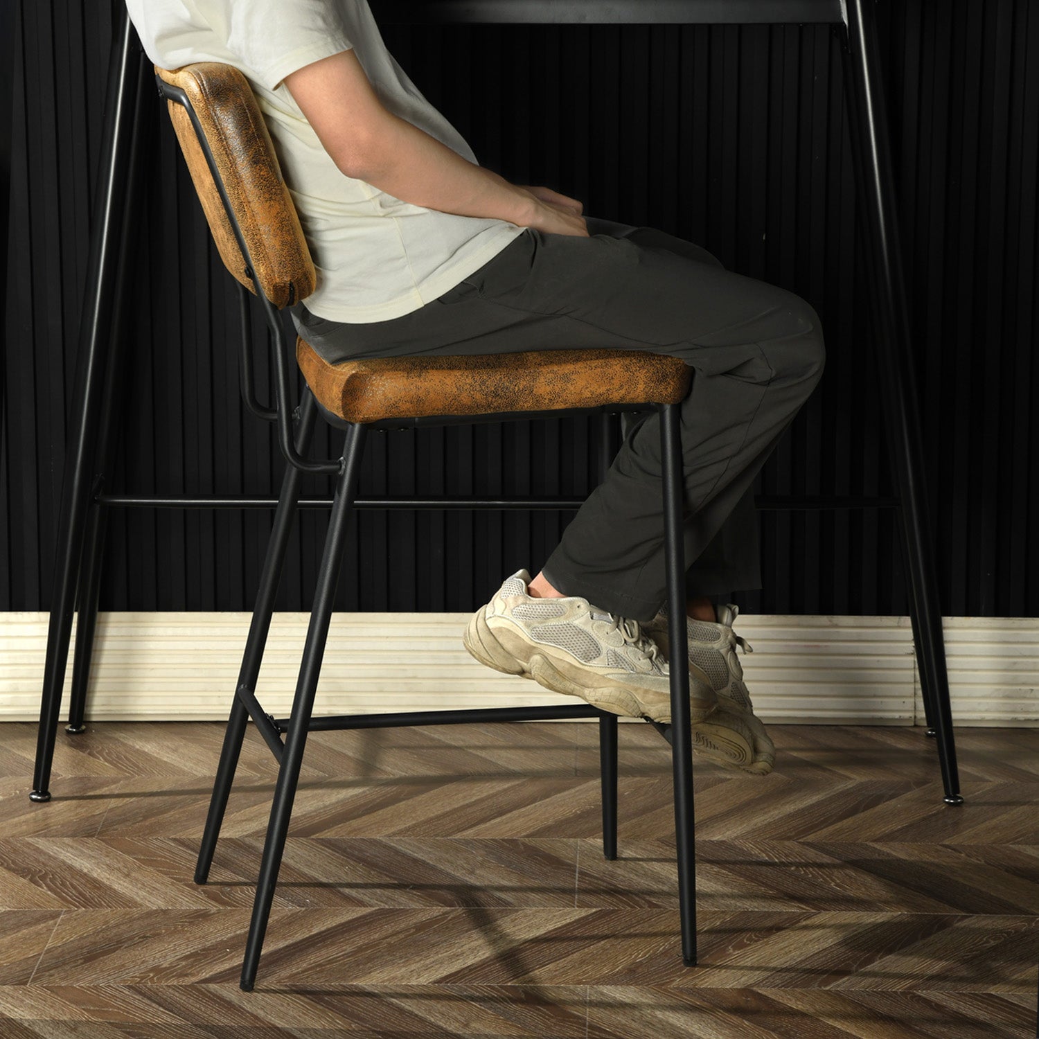 Set of 2 industrial bar stools in suede, black metal legs and footrest - INDEPENDENCE BAR BOUTON SUEDE DC