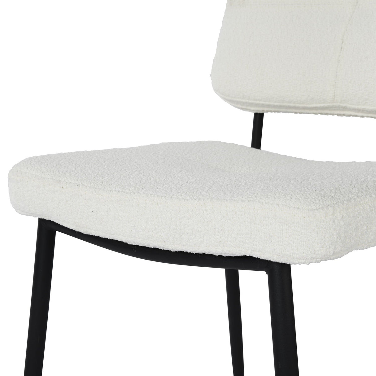 Lot de 4 chaises de salle à manger en tissu bouclette imitation peau de mouton, design moderne et confortable, pieds en métal noir - KAROMI CREAM 4PCS