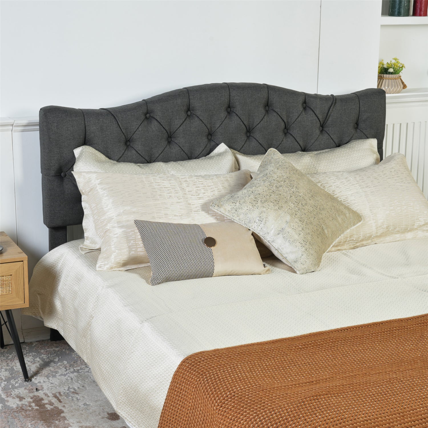 Double bed (140 x 190cm) with padded headboard in gray fabric, poplar slatted base (mattress not included) - LEON 140 GRAY