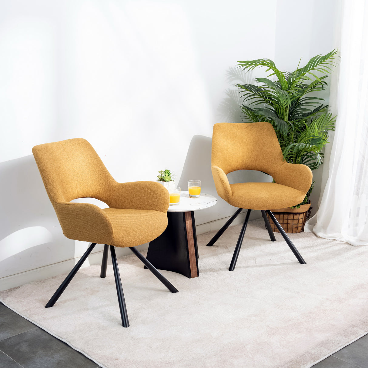 Lot de 2 chaises de salle à manger contemporaines en tissu jaune, pieds en métal noir - BETH FABRIC YELLOW