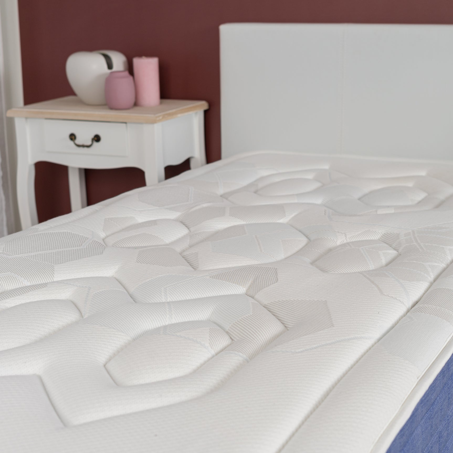 Matelas à mémoire de forme 90x190x22cm, en tissu 3D, technologie mémoire de forme et mousse supersoft - SATURNE