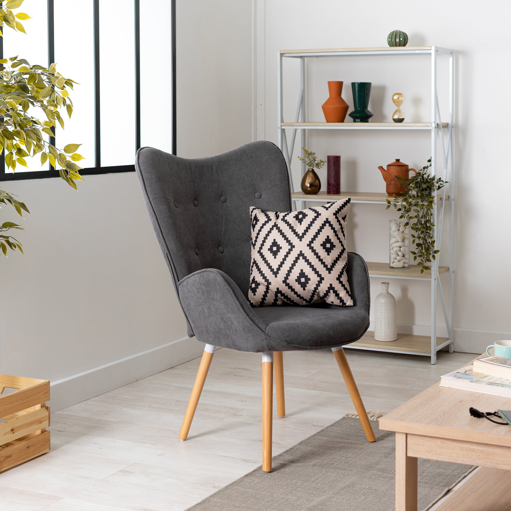 Fauteuil scandinave capitonné dossier confortable avec accoudoirs en tissu gris - KAS GREY FABRIC